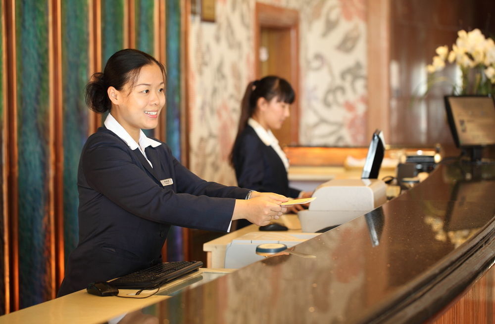 Weilai Conifer Hotel Zhengzhou Exteriör bild