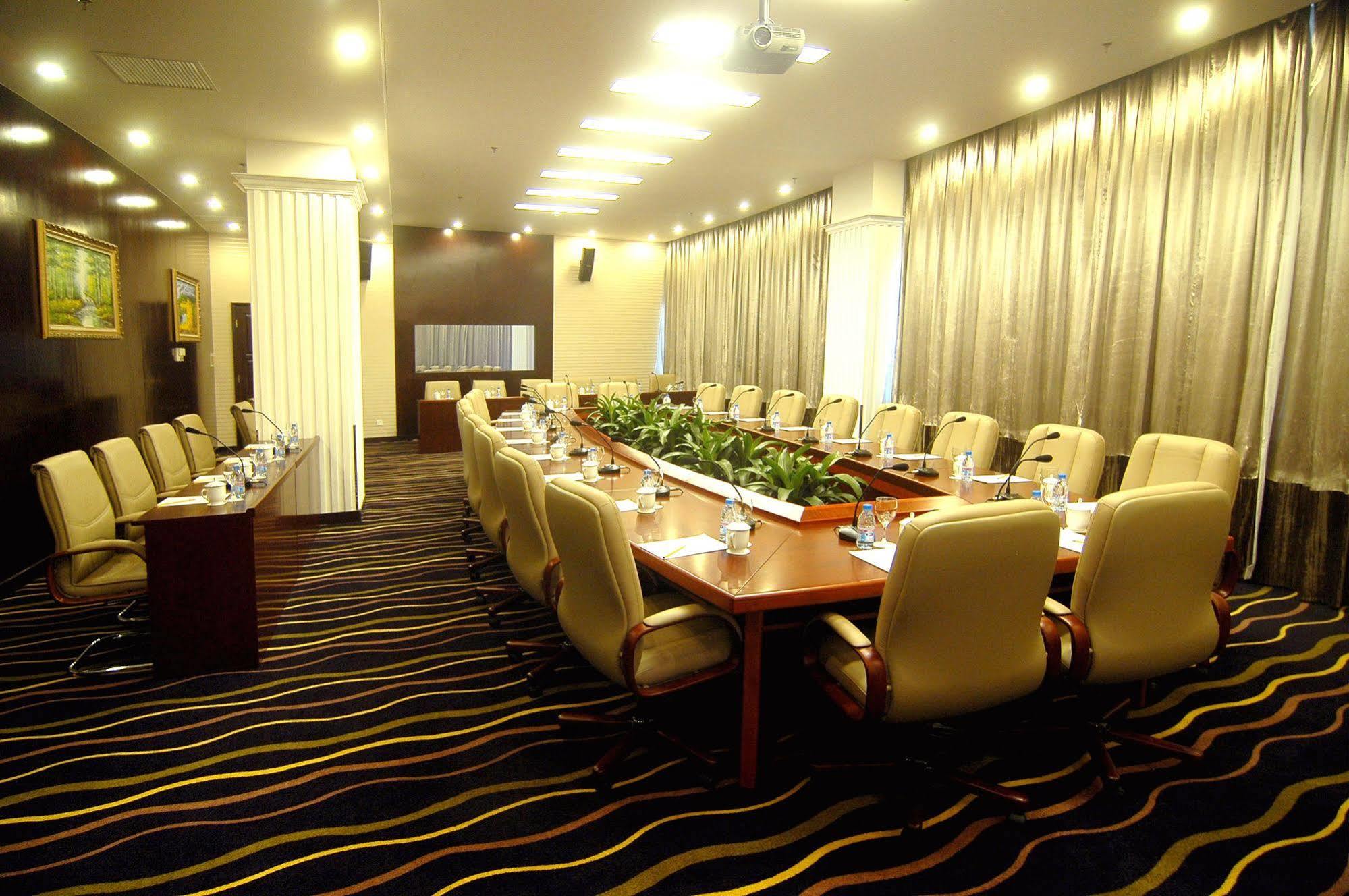 Weilai Conifer Hotel Zhengzhou Exteriör bild